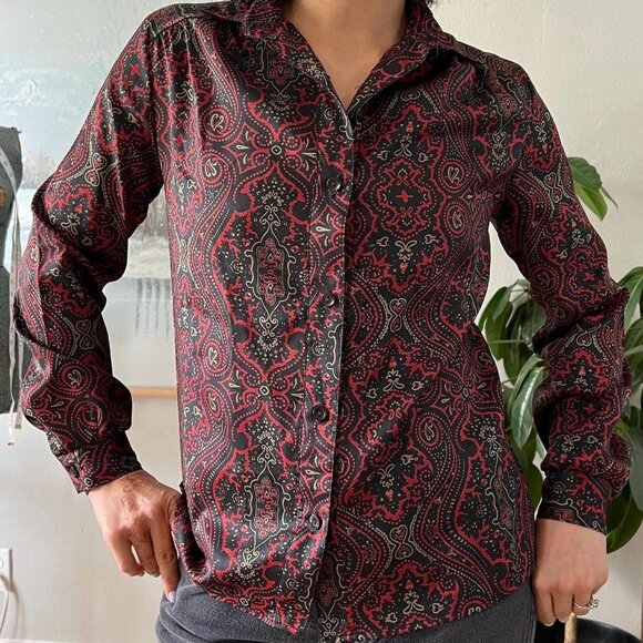 Vintage 80s long sleeve button down black red floral blouse size 6 petite - Picture 6 of 9